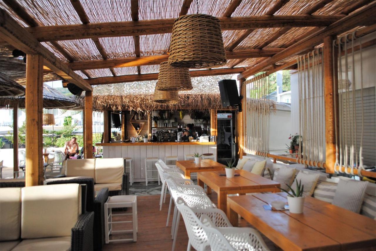 Puerto Seaside Rooms Αχλαδερή Εξωτερικό φωτογραφία
